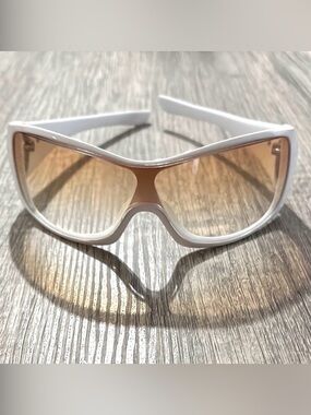 Oakley White & Tan Women’s Sunglasses
